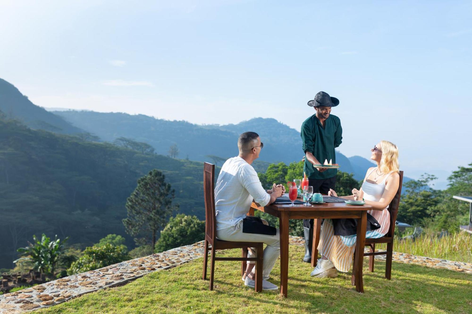 Ferndale Retreat Knuckles Hotel Rangala Ngoại thất bức ảnh